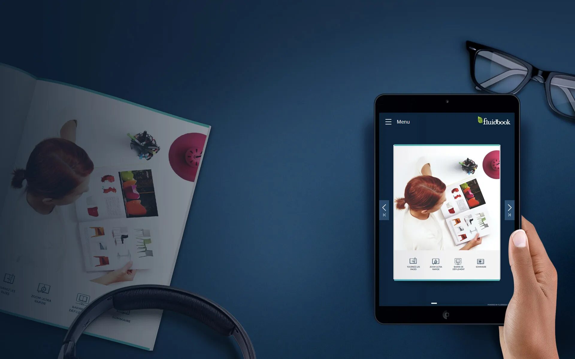 Visuel de couverture Fluidbook pour solution de catalogue interactif, avec tablette affichant une brochure digitale et support papier imprimé